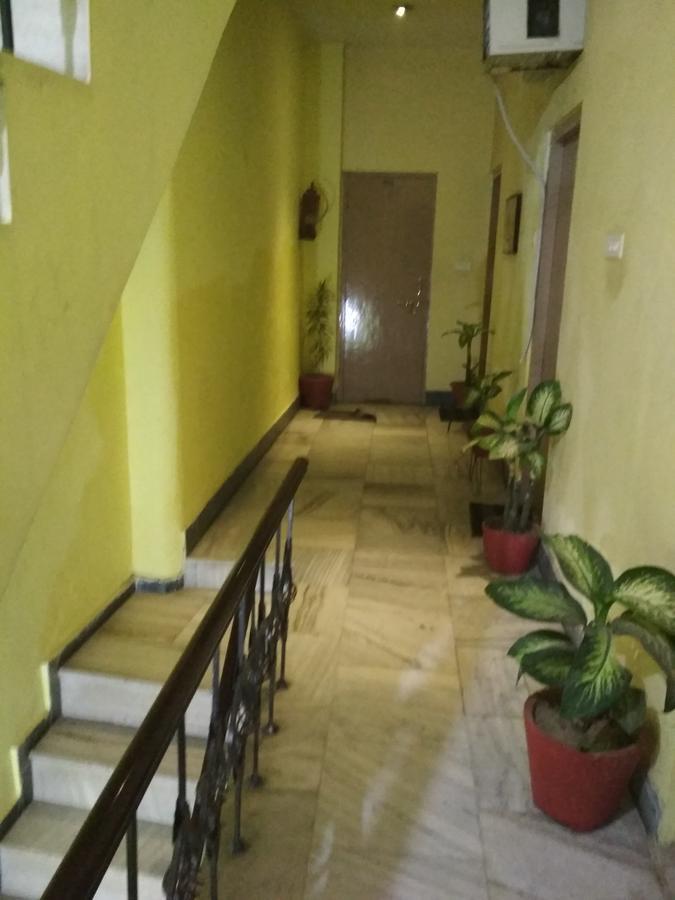 Leela Guest House Varanasi Exterior foto